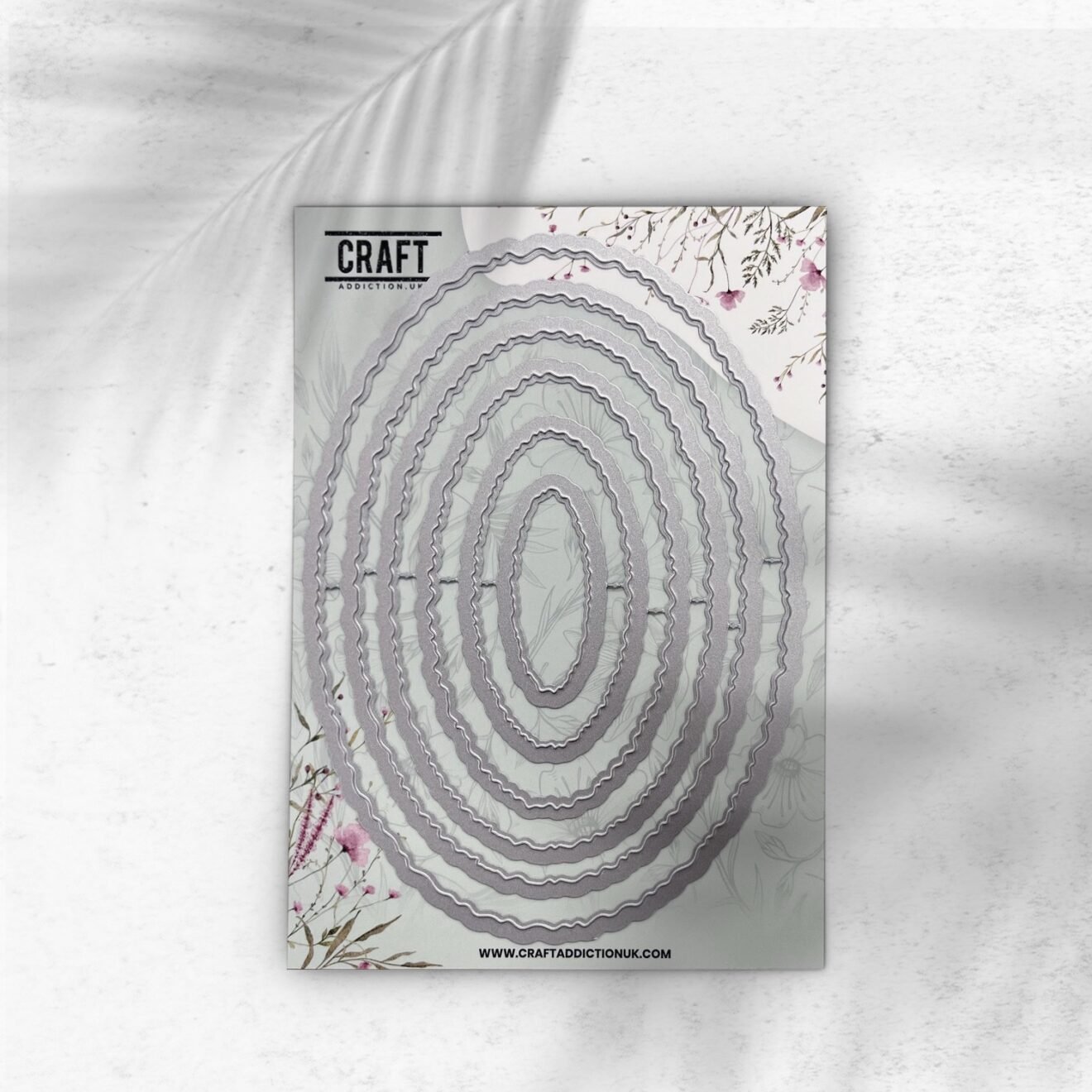 Essential Oval Deckle Frame - craftaddictionuk.com