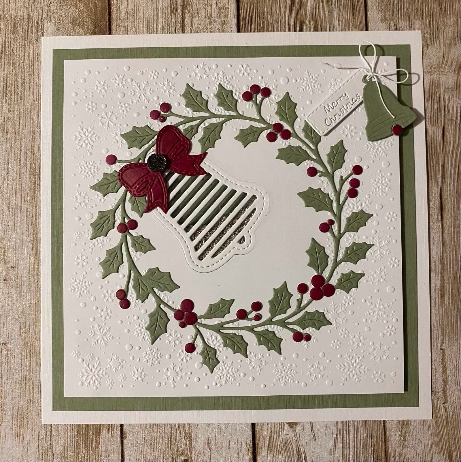 Christmas Holly Wreath - Image 2