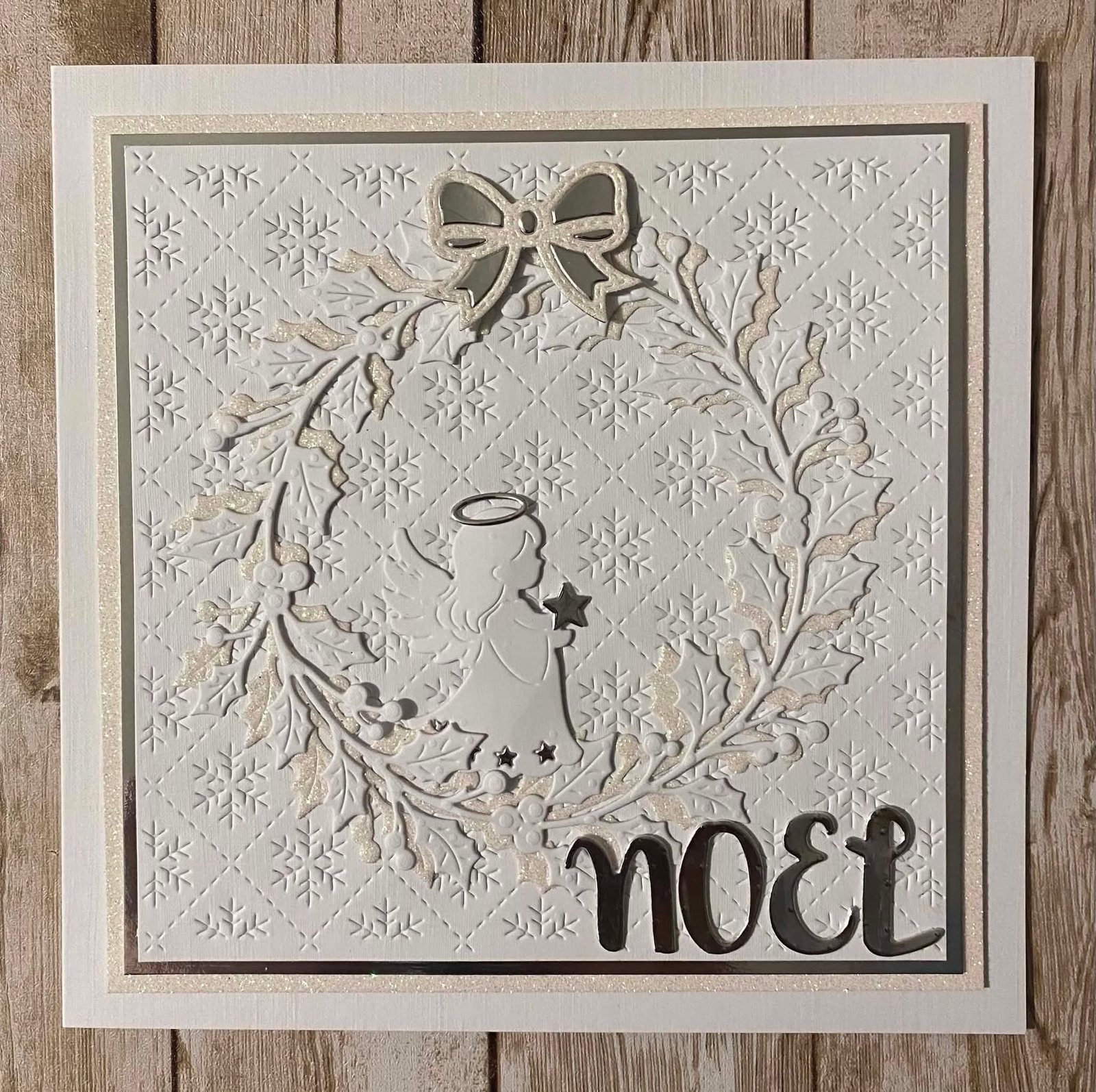 Christmas Holly Wreath - Image 3
